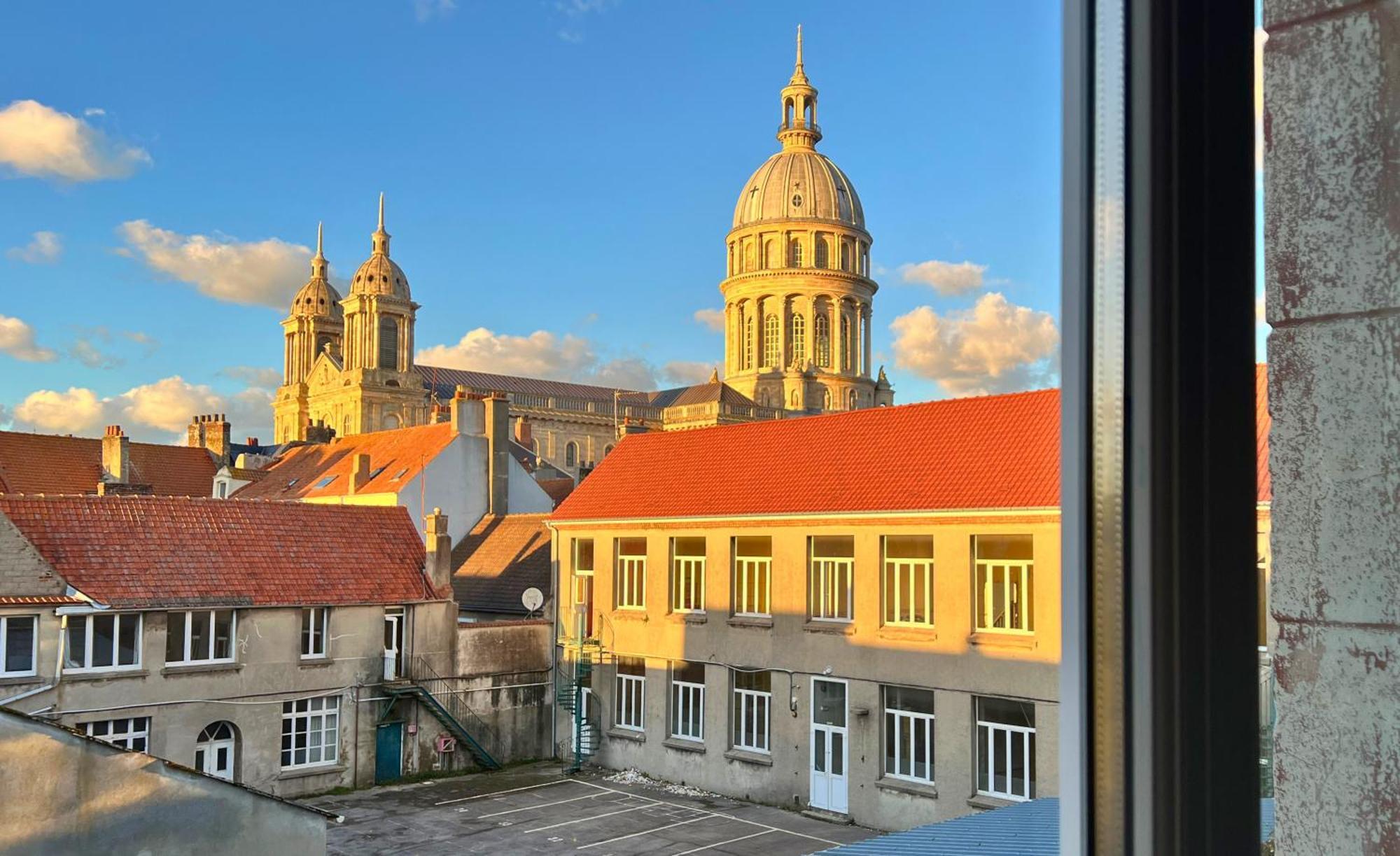 Le 28 - Residence De Standing En Vieille-Ville Avec Parking Boulogne-sur-Mer Zewnętrze zdjęcie
